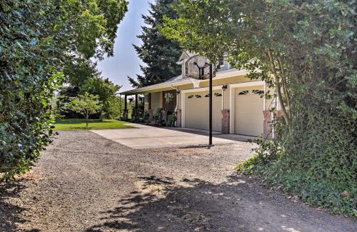 McMinnville House | McMinnville Wine Country Home with Hot Tub and Deck