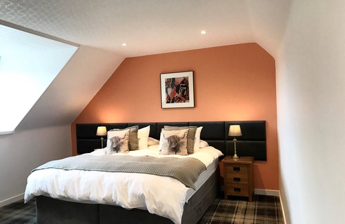 Jedburgh House | Meadhon House