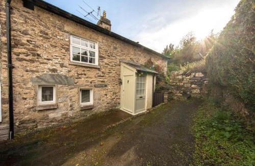 Lindale House | Meadowcroft