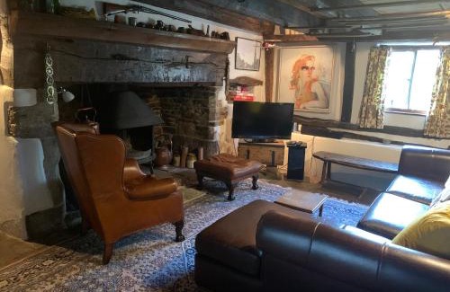 Llanvair Kilgeddin House | Medieval Cottage in rural Monmouthshire.