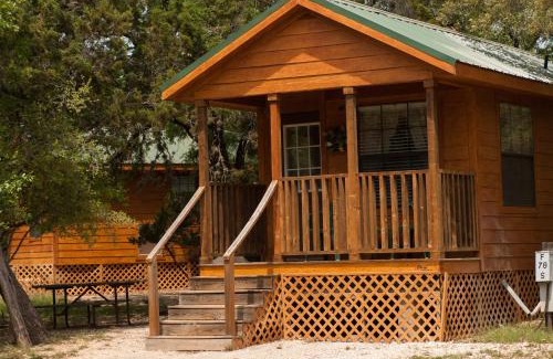 Lakehills Resort | Medina Lake Camping Resort Cabin 4