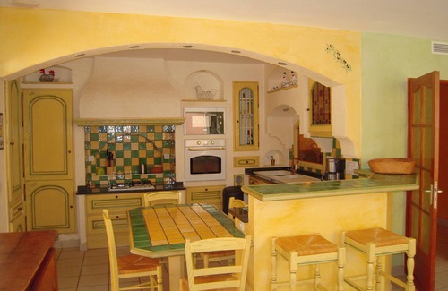 Saint-Genis Villa | Mediterranean villa with private heated pool and boules court, sea and lake 12km away