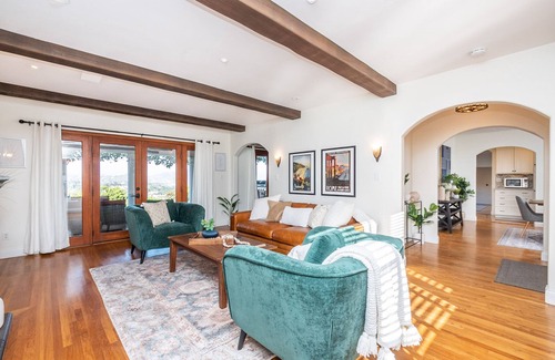 Casa de Oro-Mount Helix House | Mediterranean Oasis: Views, Game Room, Pool & Spa!