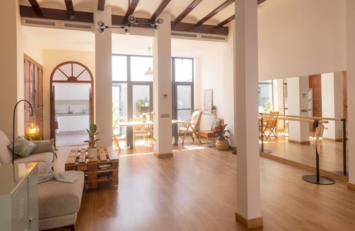 El Cabanyal House | Mediterranes Luxushaus in Strandnähe