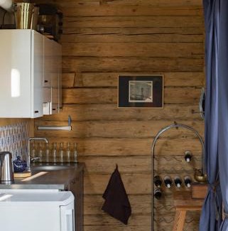 Laza House | Mednieki Kalvene