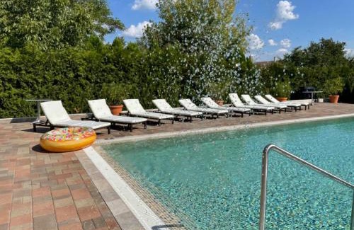 Szerencs Hotel | Meggyes Hotel