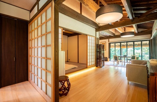 Aso House | Meihodo Bunshinkan｜In the deep forest surrounded by the mountains of Aso