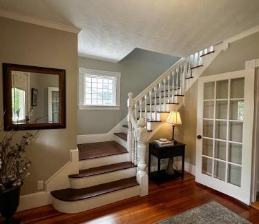 Melrose House | Melrose 5-bedroom house