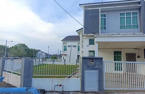 Kelubi House | MELUR HOMESTAY