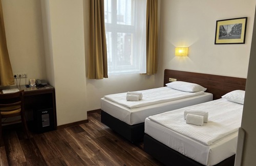 Old Town Hotel | Memel Hotel