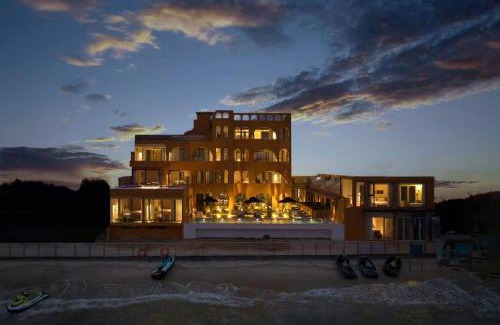 Dapeng Hotel | Mengyuan Bian Seaview Private Hot Spring Vacation Courtyard (Jiaochangwei Beach Branch)