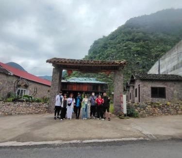 Meo Vac House | Meovac stone palace