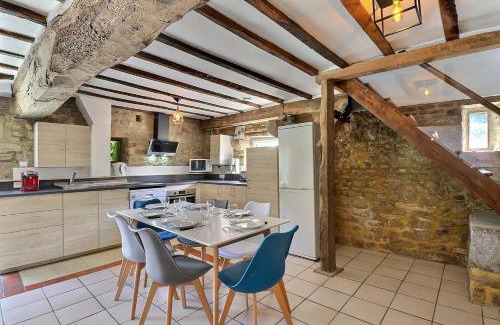 Parigne House | Mer