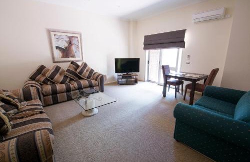 Albury Hotel | Mercure Albury