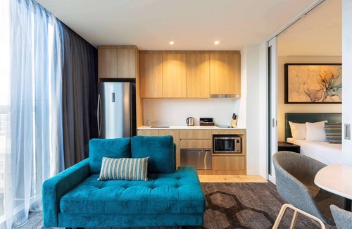 Belconnen Hotel | Mercure Canberra Belconnen