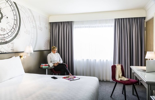 Brands Hatch Hotel | Mercure Dartford Brands Hatch Hotel & Spa
