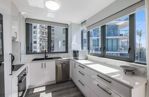 Alexandra Headland Apartment | Meridian Alex Beach Apartments