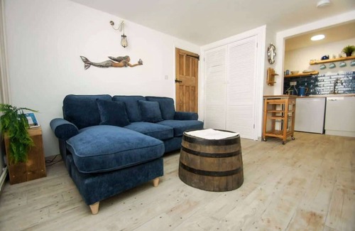 Hove Apartment | Mermaid Cottage | by Brighton Holiday Lets