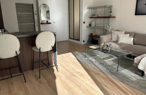 Le Rouet Apartment | Mermoz Luxury Suite