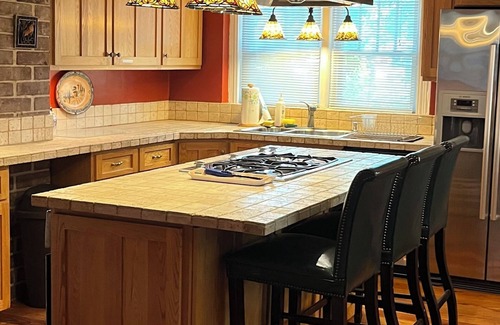 Whiteville Other | Merri Mac Farmhouse Spacious 4-bedroom house with WiFi, AC , 2 car garage