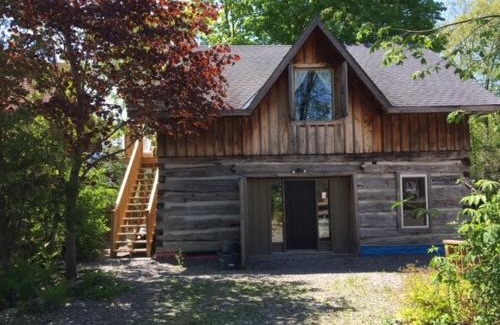 Merrickville Bed & Breakfast | Merrickville Guest Suites
