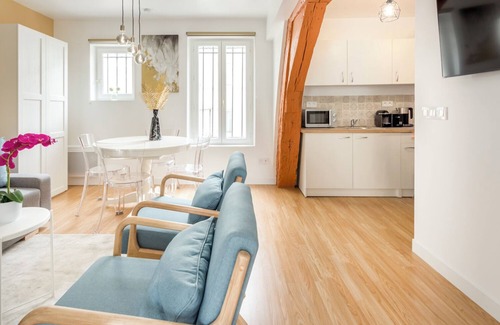 Arts-et-Metiers Apartment | Merveil - Family Suite - Marais - Martin V