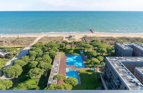 Jesolo Pineta Apartment | Merville 15 piano