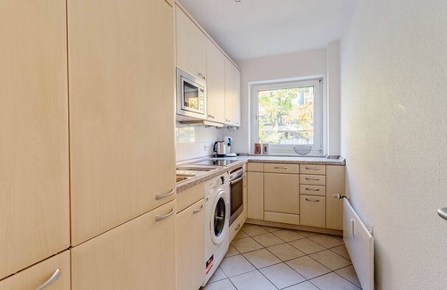 Erkrath Apartment | Met01 - Monteurwohnung mit Balkon in Erkrath-hochdahl, 70 qm, 2 Schlafzimmer, 1 Wohnzimmer, Max. 4 Personen