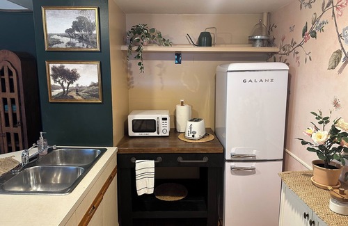 Elora Apartment | Metcalfe Suites - Vintage Meadow