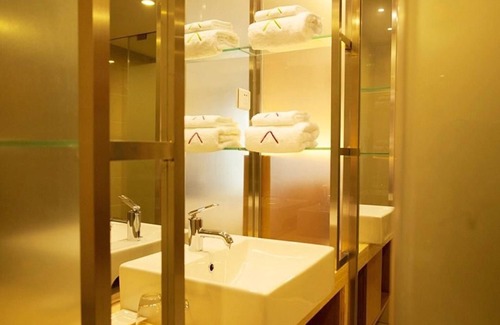 Jiujiang District Hotel | Metropolo Wuhu Wanda Plaza Hotel
