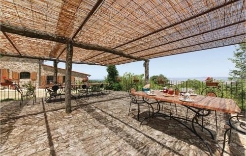 Montecatini Val di Cecina Apartment | Metta