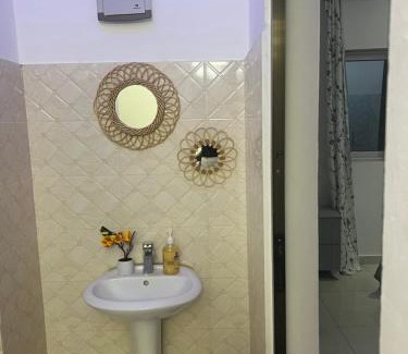 Teshie Apartment | Mgl cottage