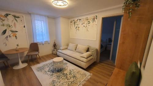Mosonmagyarovar Apartment | Mi Casa Plantas