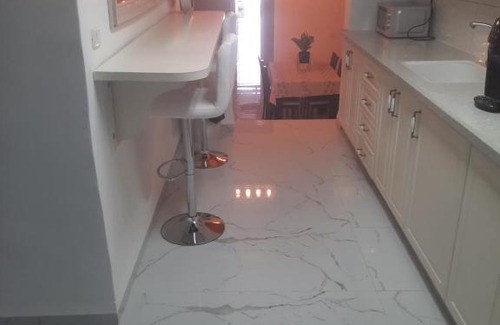Acre Apartment | Mia butique