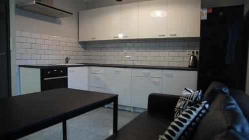 Brynow Hostel | Mia Mia House