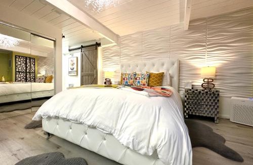 San Rafael Apartment | Mid-Century Luxury Suite - Marin Stay Near SF, Napa & Sonoma