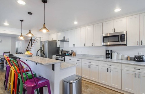 Tulane - Gravier House | Mid-City NOLA Getaway, Great for Groups!