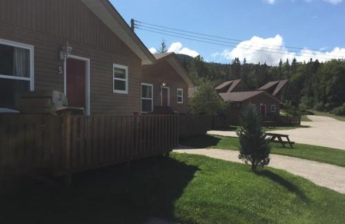 Glenburnie-Birchy Head-Shoal Brook Cabin | Middle Brook Cottages & Chalets