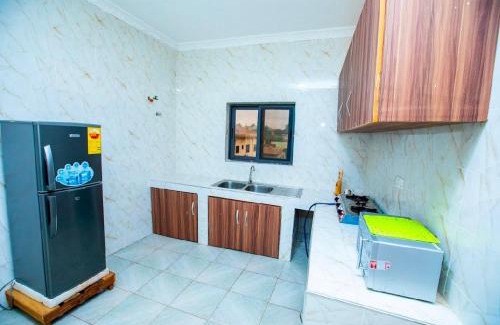Kwabenyan Bed & Breakfast | MIKES's AB & B