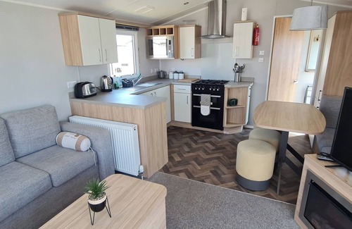 Rhyl Cabin | Mikey 3 bed balcony Rhyl