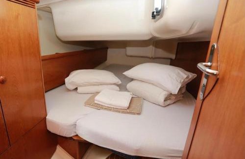 Arsa Boat Rental | Milady Yachting