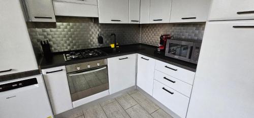 Stadera Apartment | Milan Condo ideal for Families,Pets,Business