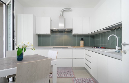 Crescenzago Apartment | Milan's sky: luxury and style on the sixth floor