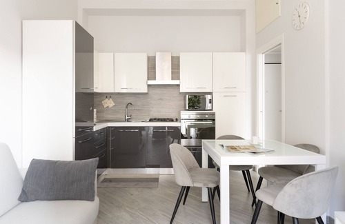 Centro Storico Apartment | MILANO ADORABLE HOME - a cute apartment in Milan city centre: 2 BDR, 4 guests
