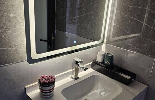 Hai Duong Hotel | Milano Hotel
