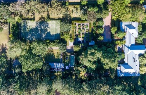 Berry House | Milhouse Berry