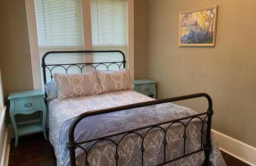 Tupelo House | Mill Cottage