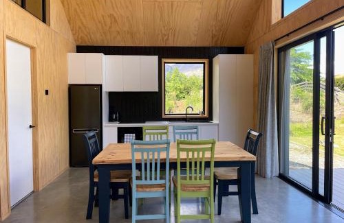 Lake Hayes Ski Chalet | Mill Creek Cottage