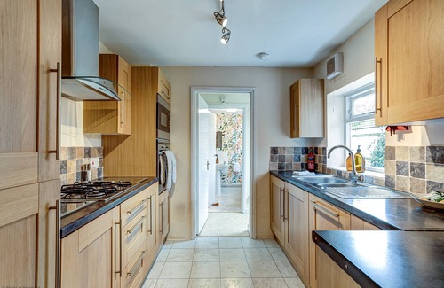 Oxford House | Mill House | Oxford Holiday Let | 2 Beds & Sleeps 4