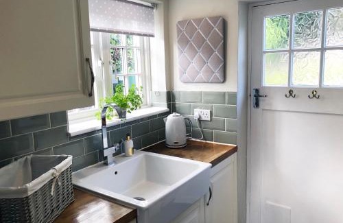 Finchingfield House | Millie's Cottage